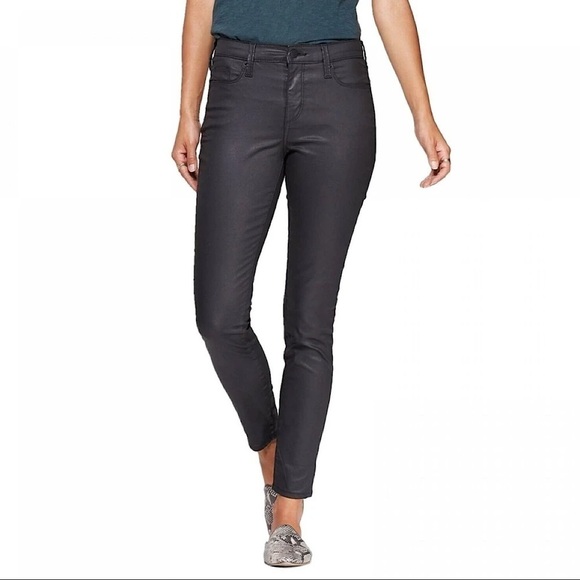 Universal Thread Black Coated High Rise Waist Skinny Leg Jeans Size 0/25 - Picture 1 of 10